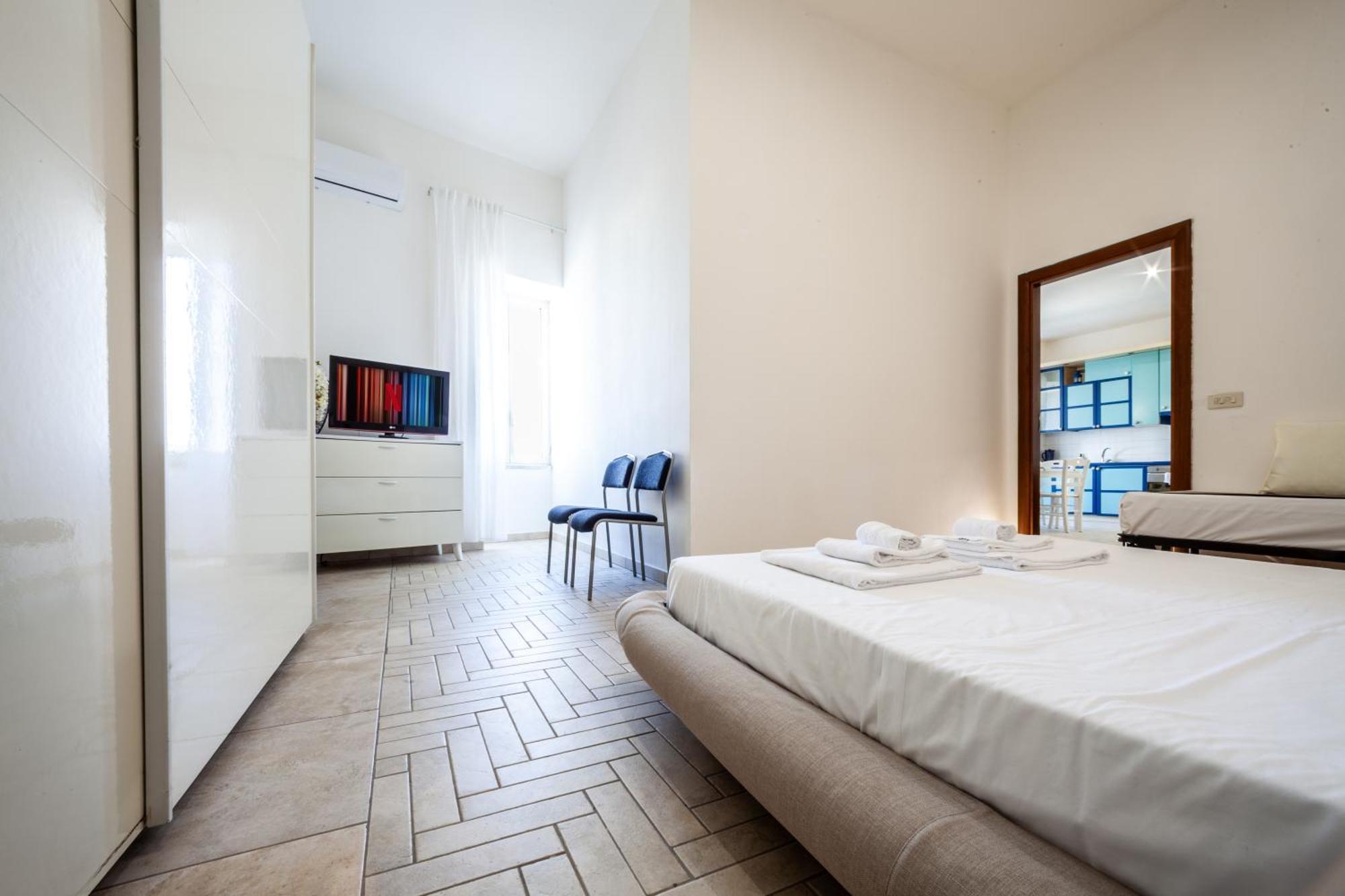 Mh Suites Rooms Apartments Bacoli Exterior foto