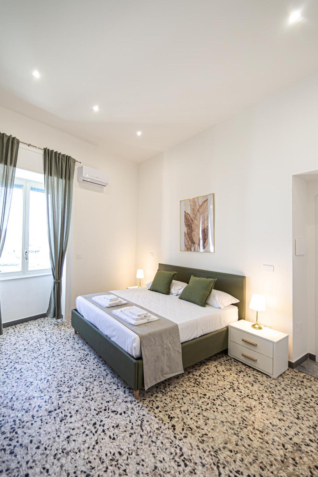 Mh Suites Rooms Apartments Bacoli Exterior foto